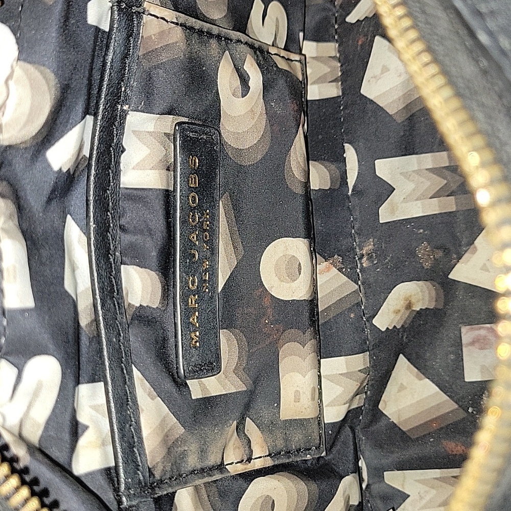 Marc Jacobs Black Leather Crossbody Bag - Picture 12 of 13